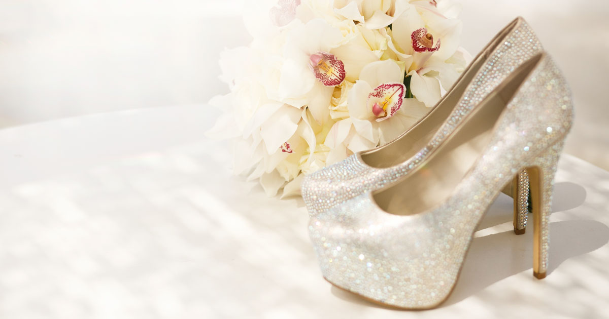 Wedding Dress Accessories & Bridal Accessories in Lebanon BridaLeb